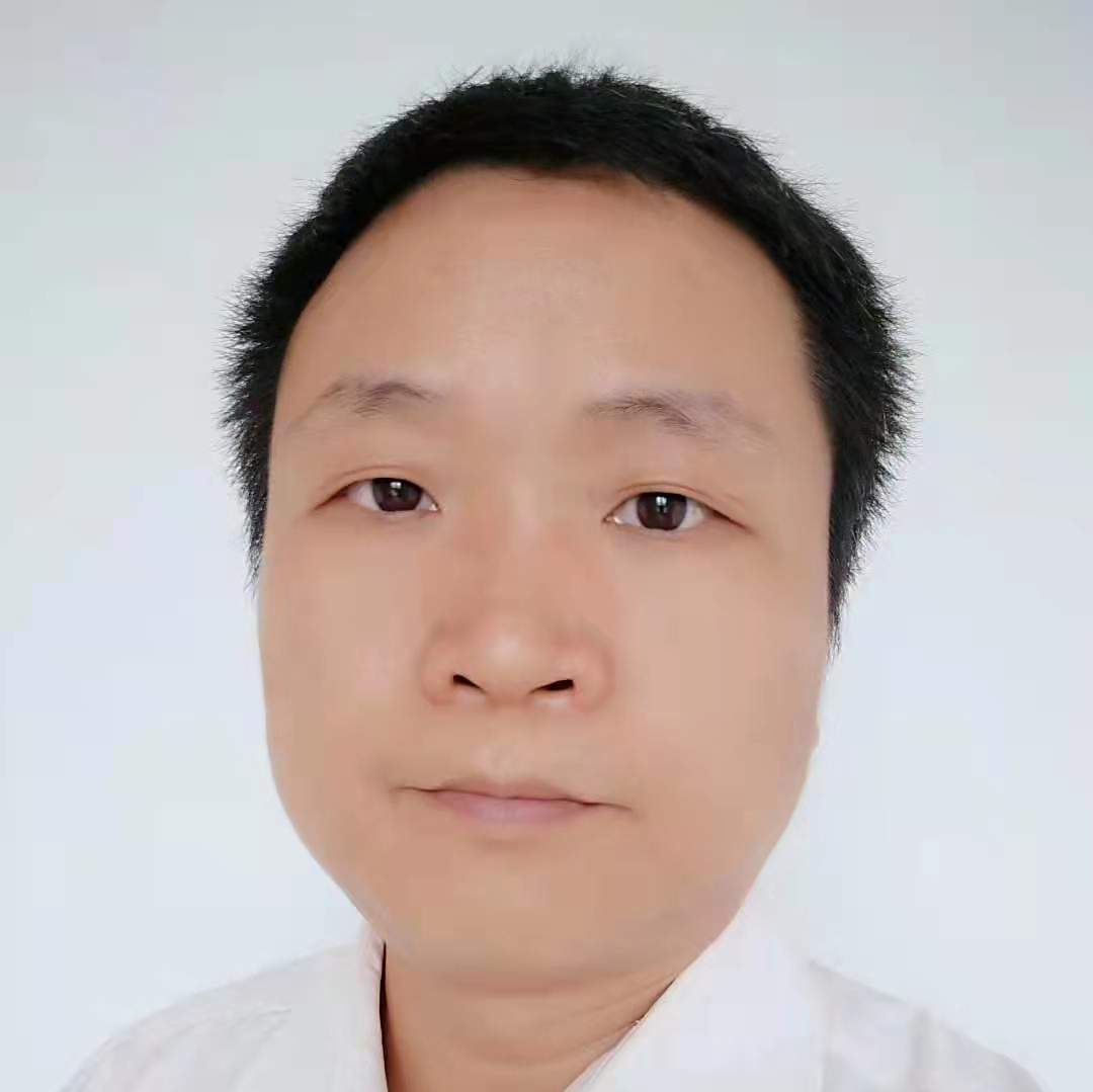 毛润佳