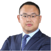 华伟伟