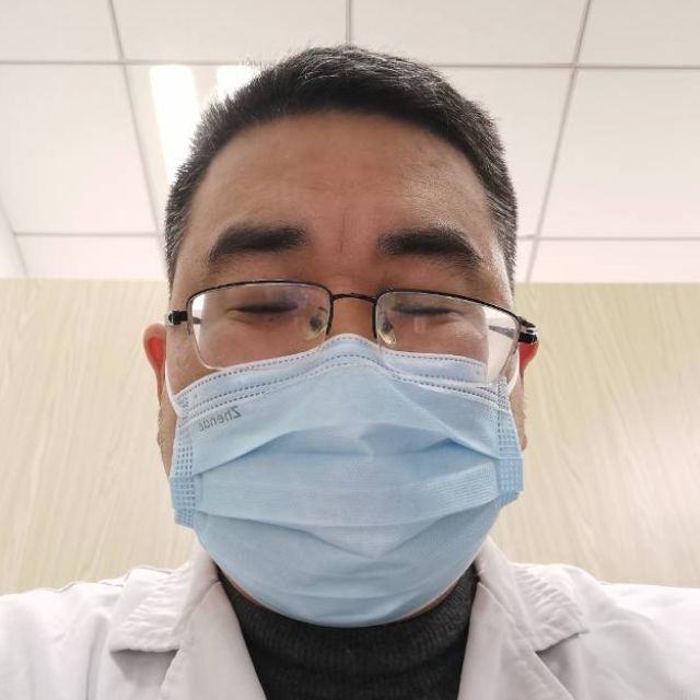 王伟东