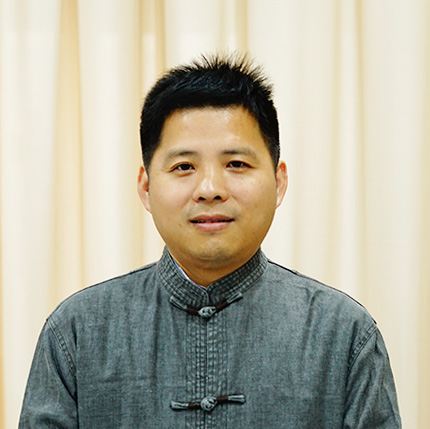 李成卫