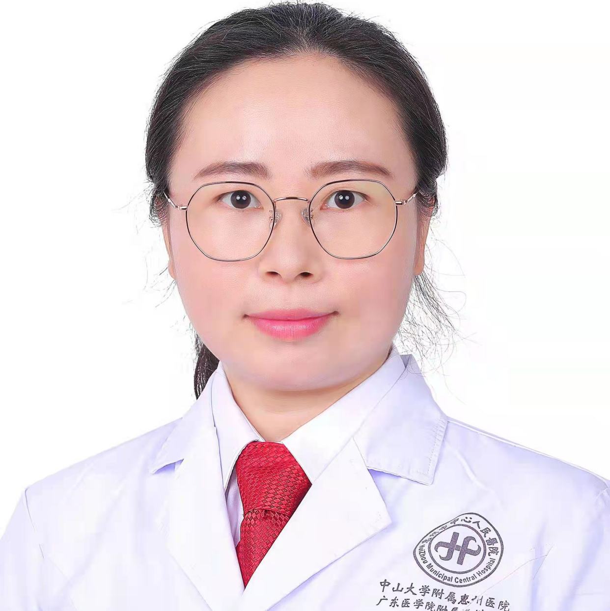李盈莹