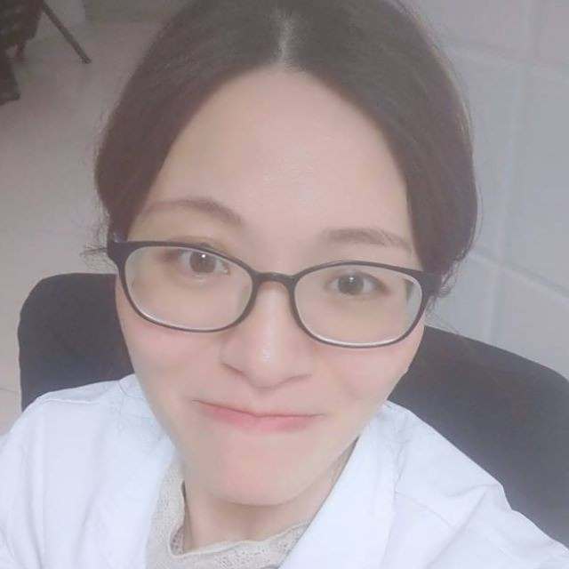 王影利