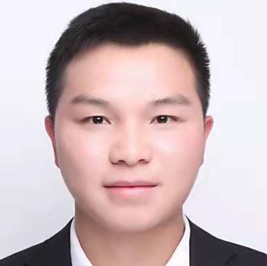 岑康铭
