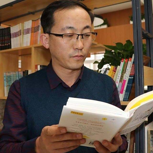 张焕芝