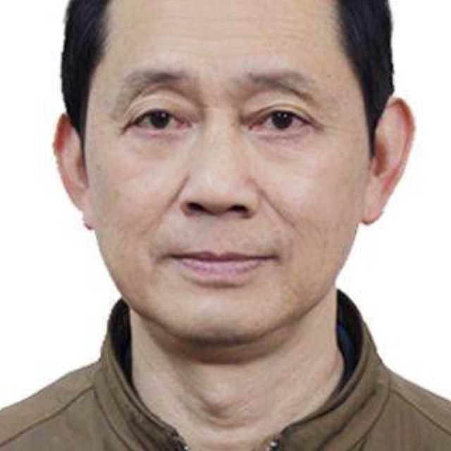 班灼鸣