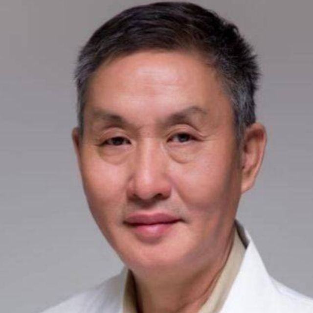 唐英