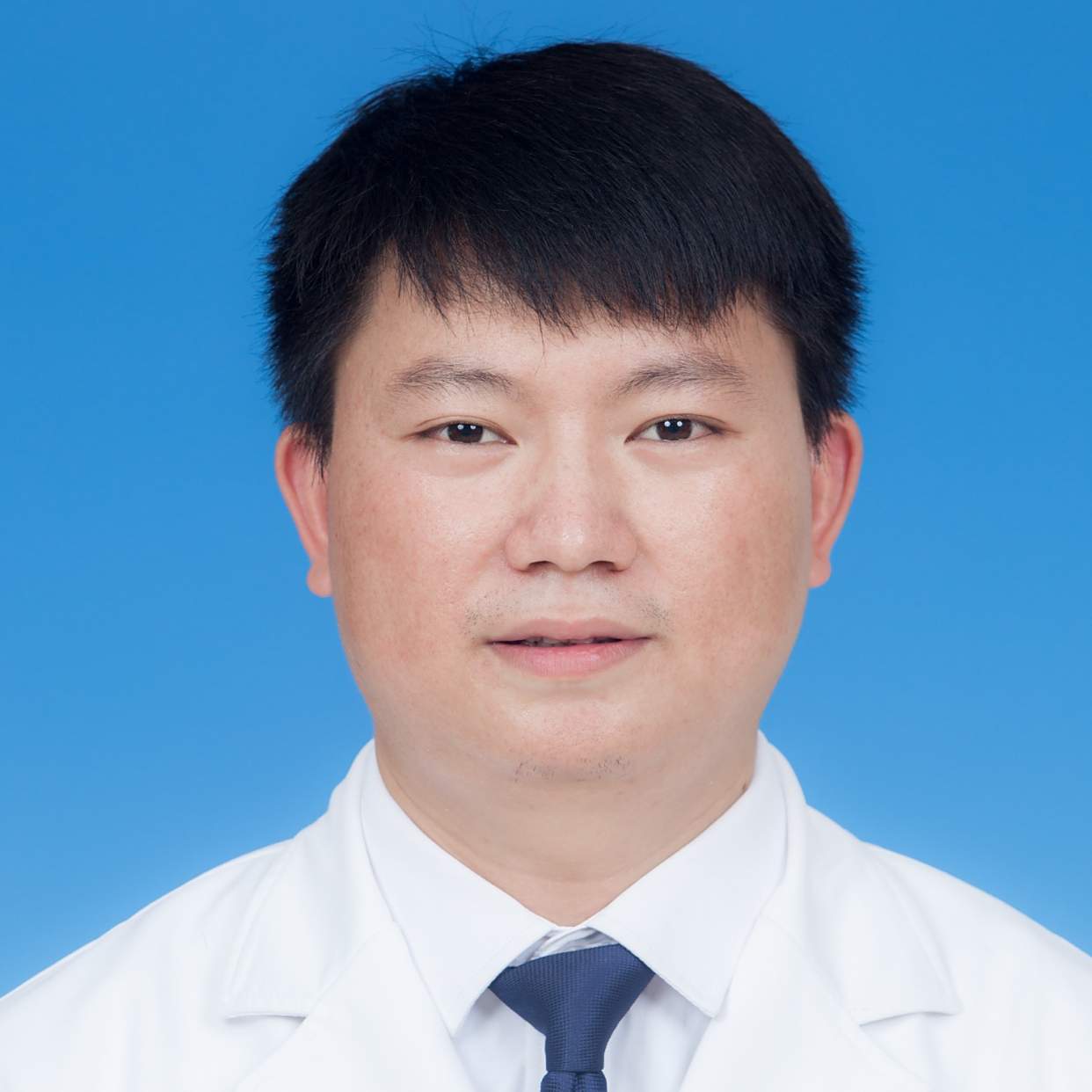 王成龙