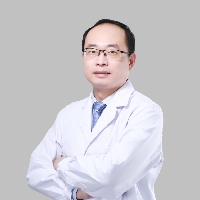 周磊