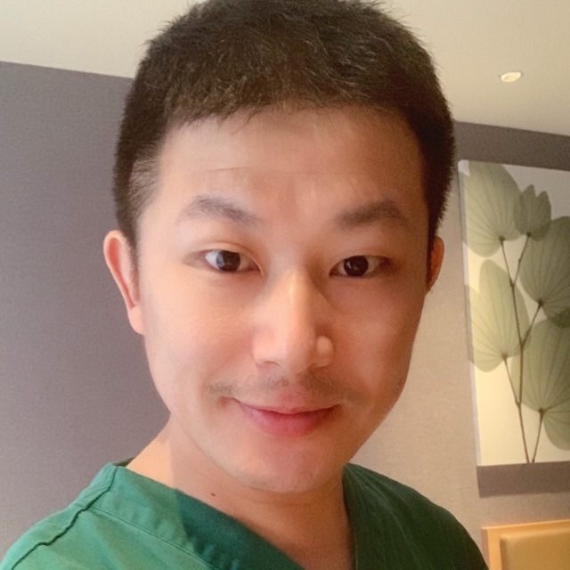 李东海