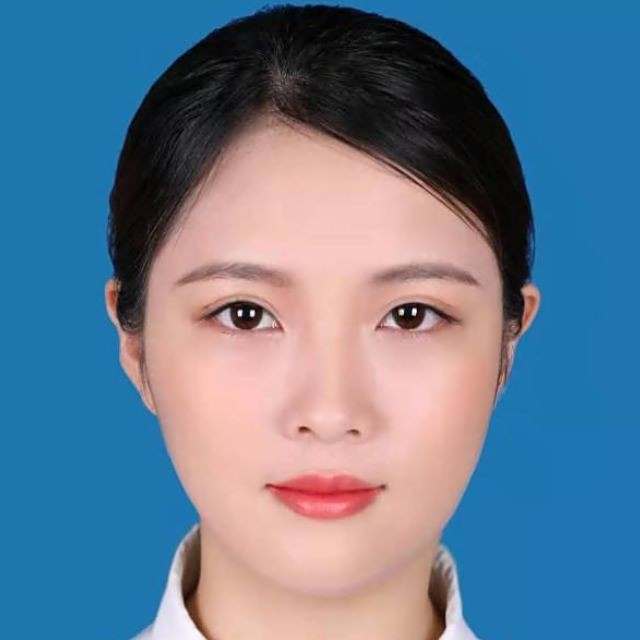 崔潇月