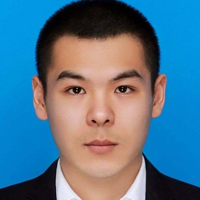 栾逸先
