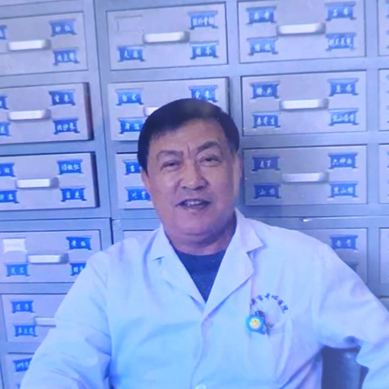 李洪林