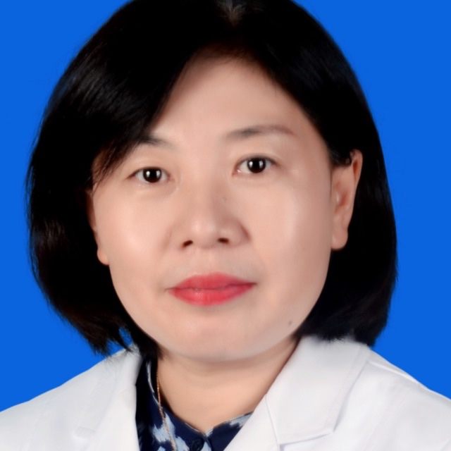 张滢