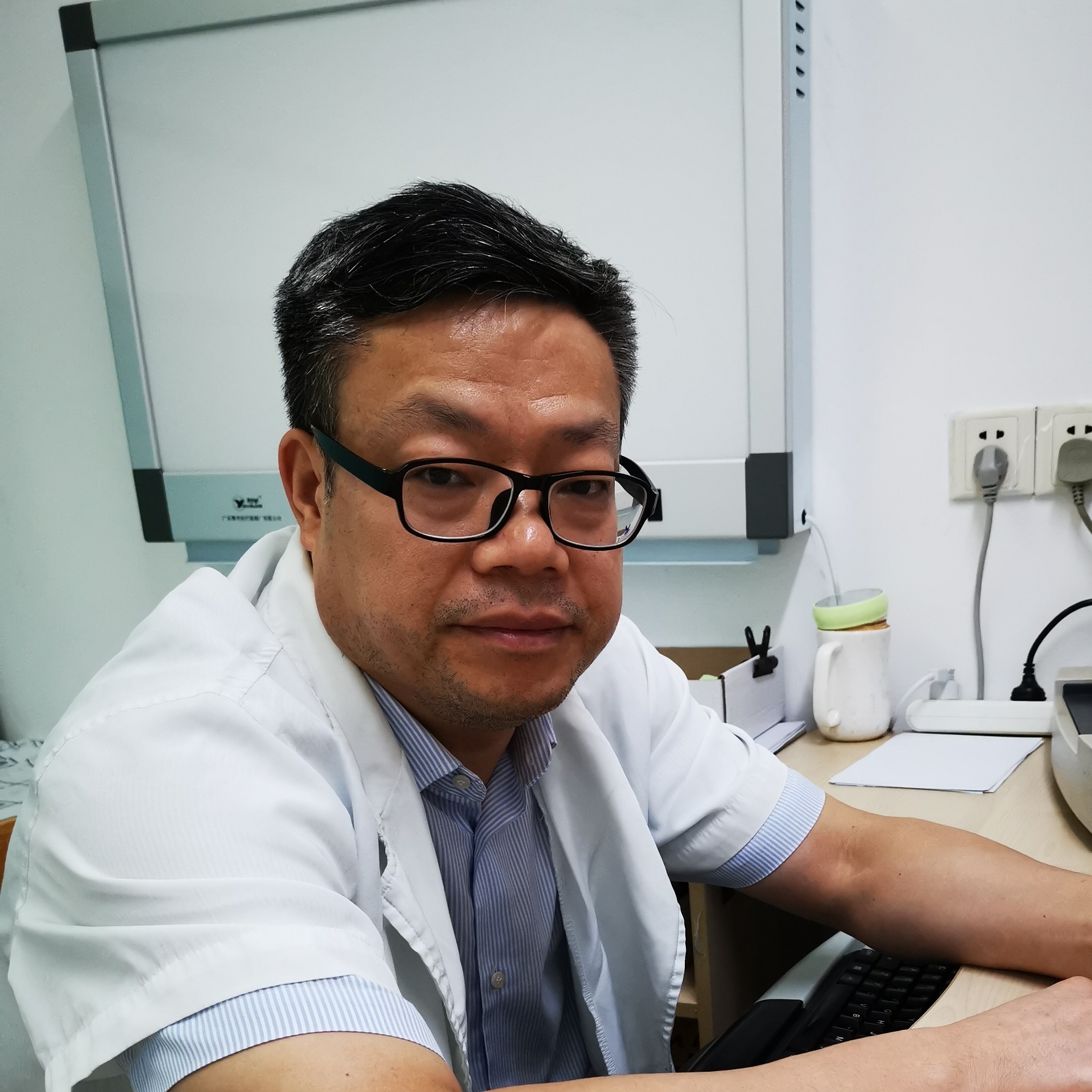 全国结节性甲状腺肿医生-结节性甲状腺肿权威专家推荐—百度健康(结节